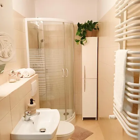 Apartament Gorna 9 *